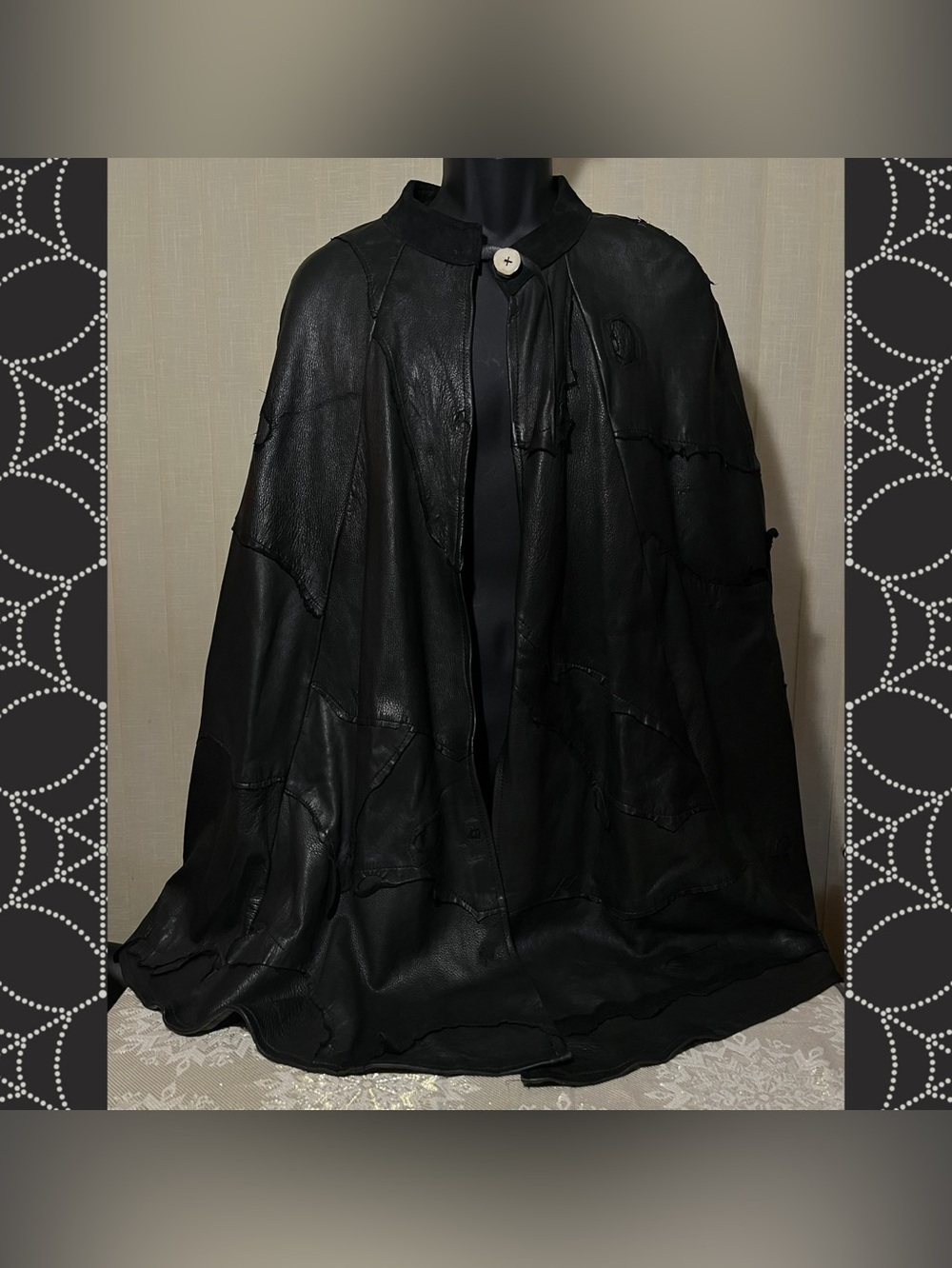 VTG 90s Handmade Patchwork Leather Cape Cloak Highland Games Festival Unisex OS